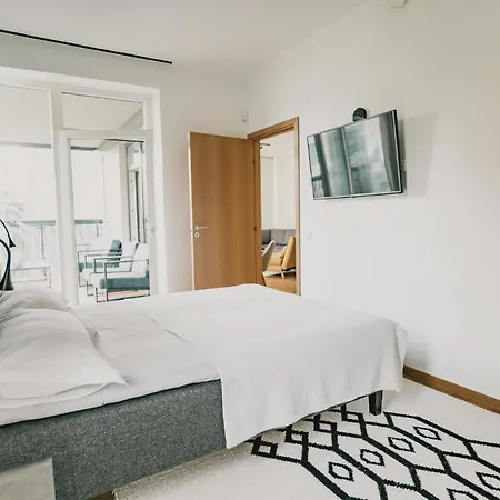 Oeoe Street Luxury Apartment With Terrace Tartu Extérieur photo